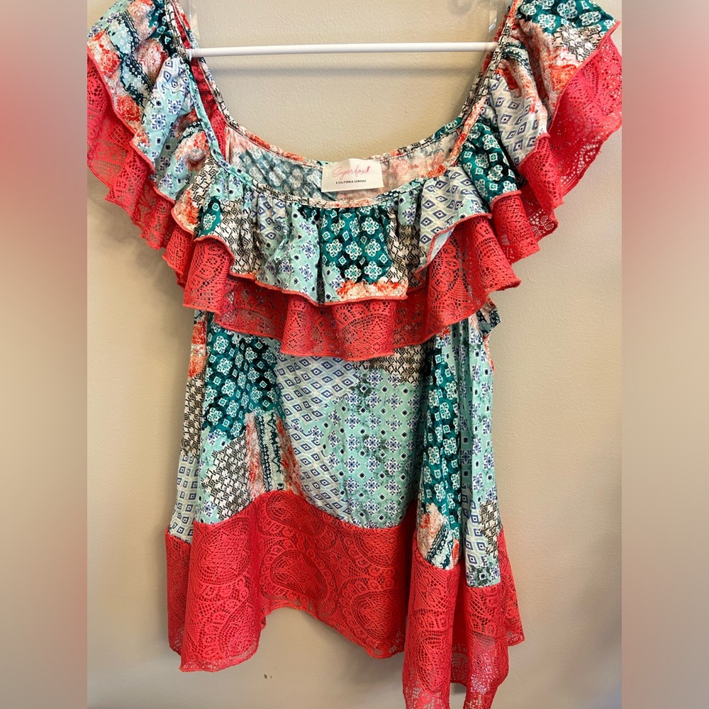 Woman’s top!